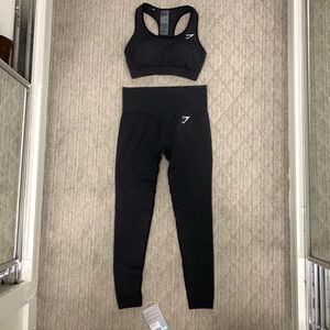 NWT Gymshark Vital Seamless leggings & bra SET!
